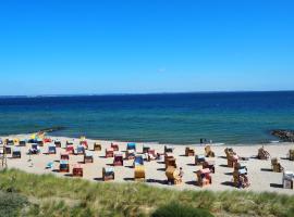 Strandhaus Niendorf，位于宁多夫的酒店