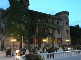 Château de Fontager，位于罗讷河畔塞尔沃的酒店