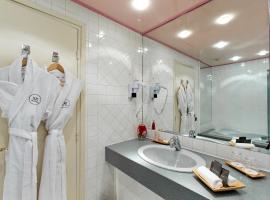 LA MAISON DE FAMILLE DE LA COTE SAINT JACQUES，位于茹瓦尼的酒店