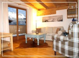 Chalet Der Tyroler Adler im Zentrum，位于格英的木屋