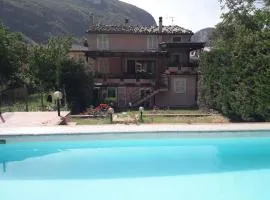 Villa Claudia indipendente con piscina ad uso esclusivo