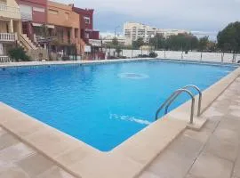 Dúplex, piscina y playa