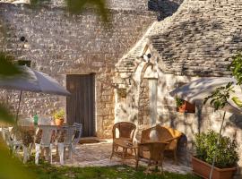 Trulli e Masseria Ianella，位于洛科罗通多的酒店