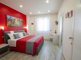 Gustarosso Rooms，位于萨尔诺的酒店