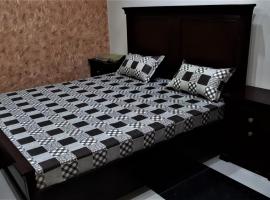 Gul and Sons Hotel，位于Kary的酒店