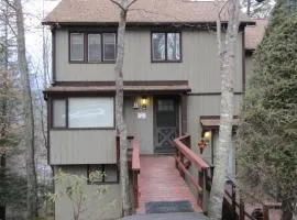 Briarcliff C11 Condo