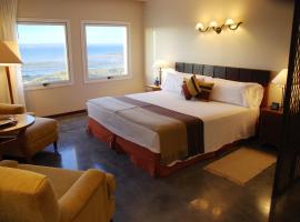 特里托里奥酒店，位于玛德琳港的精品酒店