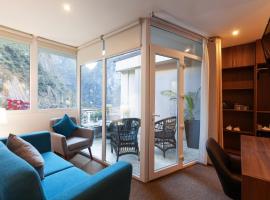 Inti Punku Machupicchu Hotel & Suites，位于马丘比丘的酒店