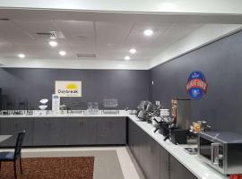 Baymont by Wyndham Grand Rapids Near Downtown，位于大急流城的酒店