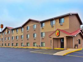 塔斯卡卢萨速8酒店，位于塔斯卡卢萨Tuscaloosa Regional Airport - TCL附近的酒店