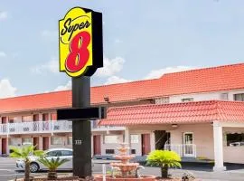 沃尔顿堡滩速8酒店