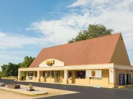阿什维尔机场速8酒店
