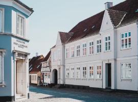 Kjobing Manor，位于艾勒斯克宾的住宿加早餐旅馆