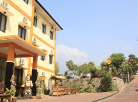 Ciptaningati Culture Hotel Batu，位于巴图的酒店