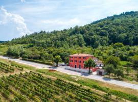 Casa Rossa Motovun，位于莫托文的酒店