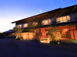 Tenjukunomori Keigetsu