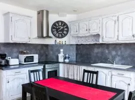 Maison de village Salency