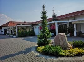 Jaśminowy Gaj，位于伊诺弗罗茨瓦夫的酒店