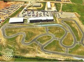 Paladino kart，位于康德的酒店