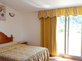 Hotel Soremma，位于As Mariñas的酒店