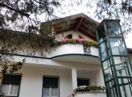 B&B LE MAGNOLIE，位于加拉瑞特的酒店