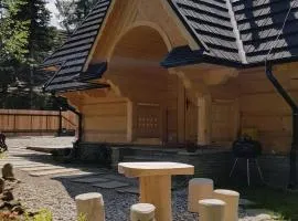 BIAŁY PUCH