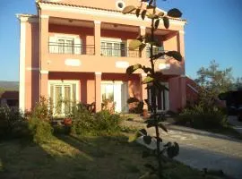 Karoubis Studio