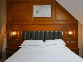 Crown & Anchor Inn