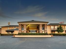 Greenfield Inn & Suites Elizabethtown, KY I65 Exit 94，位于伊丽莎白镇的酒店