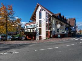 Hotel zur Post，位于泰克山麓魏尔海姆的酒店