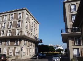 Le Perret，位于勒阿弗尔的酒店