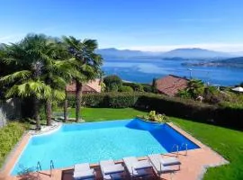Villa Diamante con Vista Lago Maggiore e Piscina