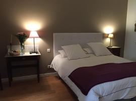 Chambres Ambroisie，位于Gueytes-et-Labastide的酒店