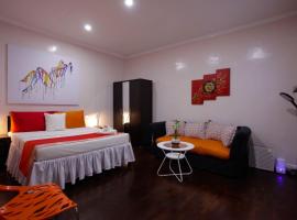 HalfWay House Hostel Mactan Cebu Airport，位于麦克坦的酒店