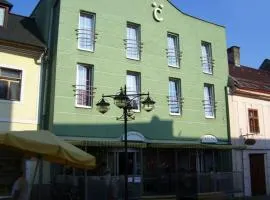 中央酒店