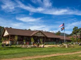 YMCA of the Rockies，位于埃斯蒂斯帕克的酒店