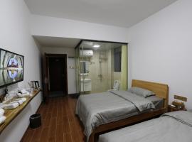 东江湖聆湖阁客栈，位于郴州的酒店