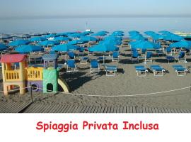 弗洛拉酒店，位于毕博纳的码头的酒店