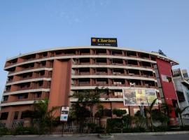 克拉里翁贝拉卡萨机场酒店，位于斋浦尔斋浦尔机场 - JAI附近的酒店