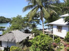 阁骨岛阿娜莱度假酒店，位于库德岛的酒店