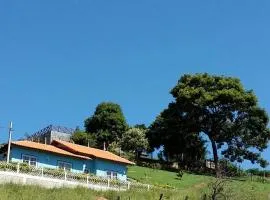 Casa Azul do Recanto dos Eucaliptos