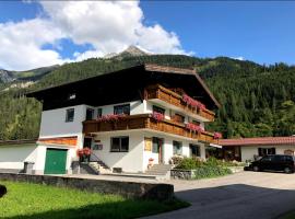 Haus Moosbrugger，位于巴赫的酒店