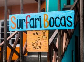 Surfari Bocas，位于Bocas del Toro Isla Colon International Airport - BOC附近的酒店