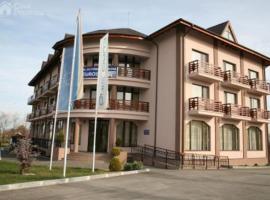 Hotel Restaurant Eurosind，位于舒加塔格盐矿镇的酒店