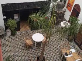达累斯萨拉姆伊曼酒店