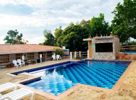 Hotel Boutique Santa Clara Mesa de los Santos，位于洛斯桑托斯的酒店
