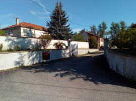 Chambres des arrys，位于Bas-en-Basset的酒店