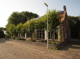 Tilias，位于Ellewoutsdijk的带停车场的酒店