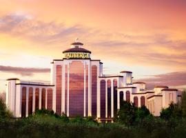 L’Auberge Casino Resort Lake Charles，位于查尔斯湖欧百日赌场附近的酒店