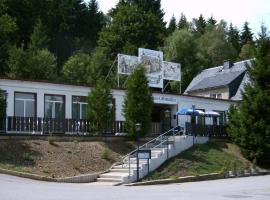 Pension und Berggasthaus Kapellenstein，位于Geyer安娜马尔洗浴附近的酒店